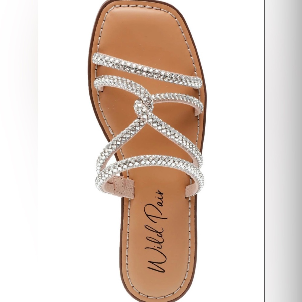 NWOT Wild Pair Beige Sandals with Glittering
